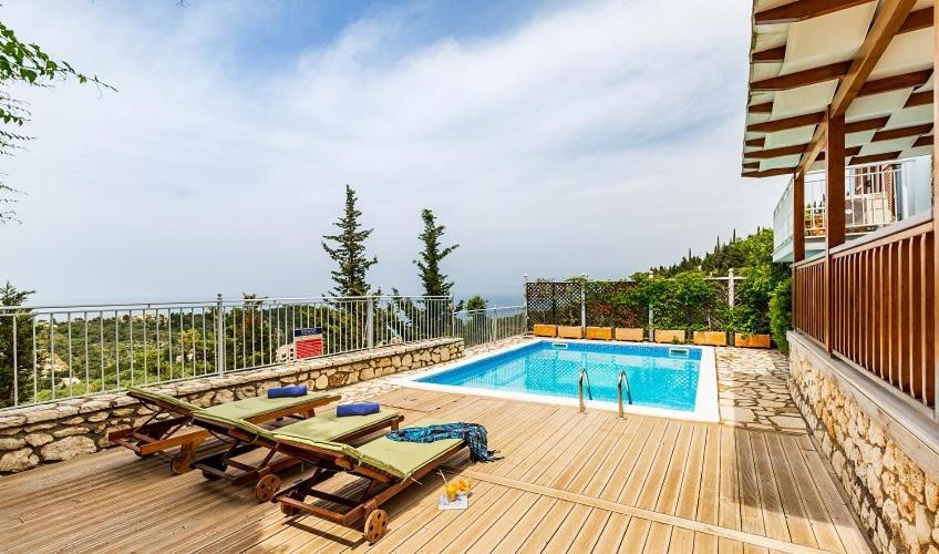 Agios Nikitas Resort Villas Exteriör bild