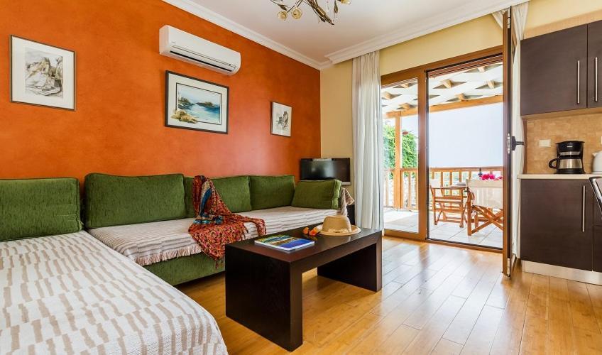 Agios Nikitas Resort Villas Exteriör bild