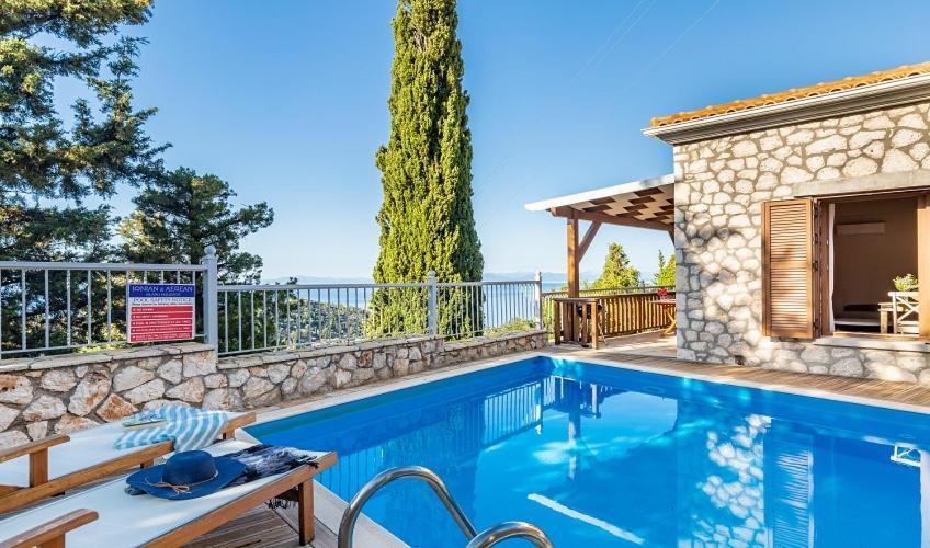 Agios Nikitas Resort Villas Exteriör bild