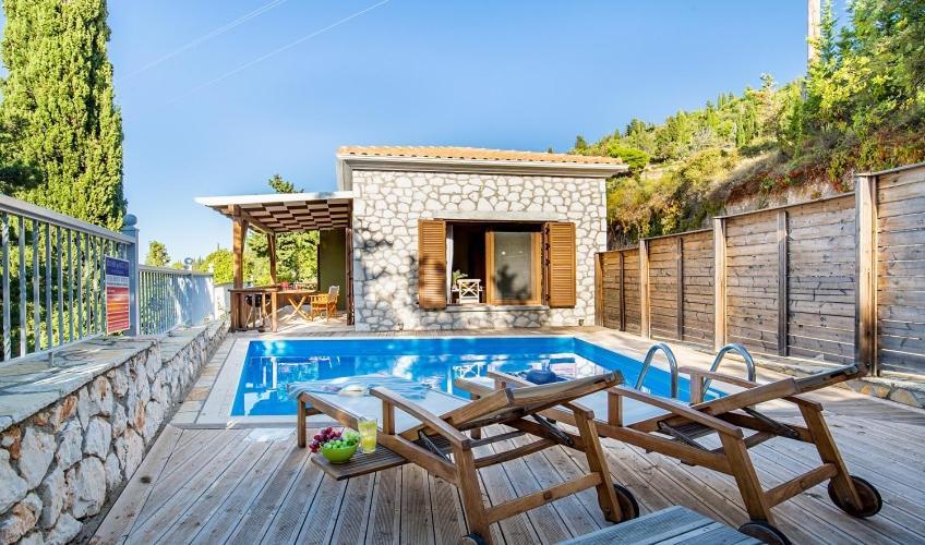 Agios Nikitas Resort Villas Exteriör bild